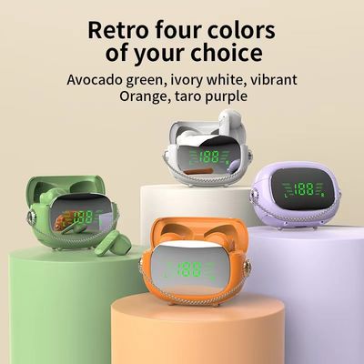 L'ODM d'OEM folâtre des écouteurs de Bluetooth avec le miroir d'affichage numérique de Macaron P.J. LED